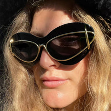 Load image into Gallery viewer, Women's Y2K Cat-Eye Small Frame Sunglasses — Trendy Driving Shades