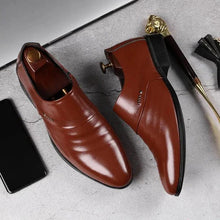 Load image into Gallery viewer, Casual pointed toe shoes men leather shoes men
