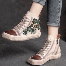 Load image into Gallery viewer, Chic Women's Contrast Flower High-Top Shoes