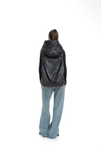 Load image into Gallery viewer, ⇆ Reversible Light Insulated Vest Black | Leo