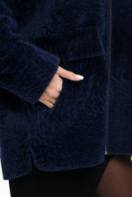 Load image into Gallery viewer, Genuine Shearling Silver Fox Trim Jacket