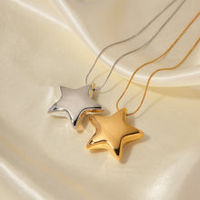 Load image into Gallery viewer, 18K Gold-plated Star Necklace Jewelry - Stainless Steel Five-pointed Star Design