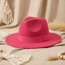Load image into Gallery viewer, Wide Brim Bell Crown Wool Hat – Unisex Sun & Warmth Hat