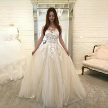 Load image into Gallery viewer, Sleeveless Floral Lace Wedding Dress - Romantic Bridal Gown with Flower Appliqués