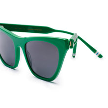 Load image into Gallery viewer, CHARLA SUNGLASSES