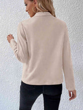 Load image into Gallery viewer, Classic Minimalist Collared Long Sleeve Jacket for Women – Minimalist & Lightweight Everyday Outerwear