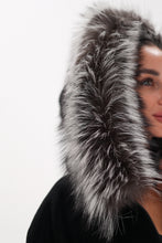 Load image into Gallery viewer, Saga®Furs Silver Fox Wool Alpaca Poncho Vest in Black