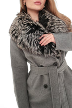 Load image into Gallery viewer, Genuine Silver Fox Lama Wool Coat
