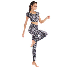 Load image into Gallery viewer, Printed navel short-sleeved quick-drying dance dress