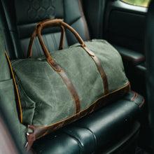 Load image into Gallery viewer, Weekender Bag