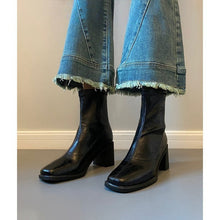 Load image into Gallery viewer, Stretch Retro Chunky Heels Commuter Boots — High Heel Style