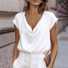 Load image into Gallery viewer, Women's Short-Sleeve Turtleneck Top – Loose Fit Casual Pullover