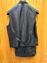 Load image into Gallery viewer, Moda Color Exclusive Navy/Green Paisley 4-Piece Turkish Slim Fit Suit with Tie