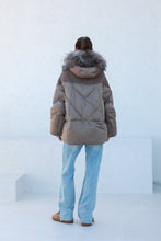 Load image into Gallery viewer, Genuine Fur Trim Down Fill Coat