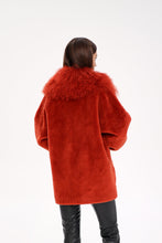 Load image into Gallery viewer, Genuine Lama Fur Peruvian Wool Coat
