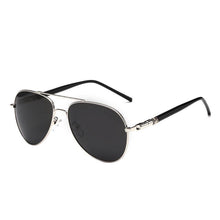 Load image into Gallery viewer, NEW 2020 Luxury Popular Designer Aviation Polarized Sunglasses For Man and Woman Driving Sunglasses Oculos lentes de sol mujer UV400