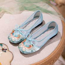 Load image into Gallery viewer, Women's Butterfly Embroidered Mesh Flats – Bow Tie Breathable Shoes