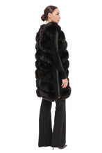 Load image into Gallery viewer, Genuine Polar Fox Fur Vest 90 cm