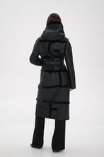 Load image into Gallery viewer, Genuine Shearling Lamb Leather ⇆ Reversible Coat