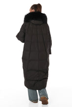 Load image into Gallery viewer, Genuine Silver Fox Fur Trim Down Coat