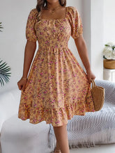 Load image into Gallery viewer, Ruffled Hem Floral Puff Sleeve Dress