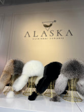 Load image into Gallery viewer, Genuine Silver Fox Fur Genuine Leather Hat