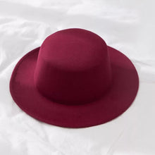 Load image into Gallery viewer, Winter Autumn Woolen Women Men Fedora Hats Fashionable Women Classic Wide Brim Fedora Hat Adjustable Big Fedoras Hat Luxury Brim Fedora Hat Summer Men Classic Hat