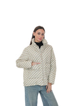 Load image into Gallery viewer, Light Demi-Season Jacket