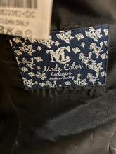 Load image into Gallery viewer, Moda Color Exclusive Black/Gold 3-Piece Slim Fit Turkish Suit