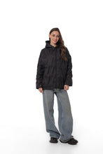 Load image into Gallery viewer, ⇆ Reversible Light Demi-Season Jacket
