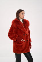 Load image into Gallery viewer, Genuine Lama Fur Peruvian Wool Coat