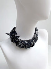 Load image into Gallery viewer, Ramie Vintage Print Handkerchief