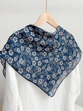 Load image into Gallery viewer, Ramie Vintage Print Handkerchief