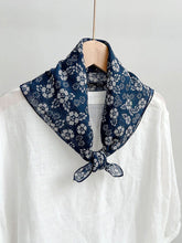Load image into Gallery viewer, Ramie Vintage Print Handkerchief