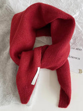 Load image into Gallery viewer, 100% Merino Wool Knitted Triangle Scarf