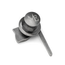 Load image into Gallery viewer, Golf 18th Hole Antique Silver Lapel Pin