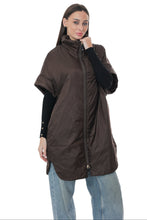 Load image into Gallery viewer, Emery Relaxed Fit Vest in Chocolate