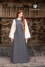 Load image into Gallery viewer, Wool Surcot Albrun Grey