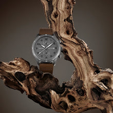 Load image into Gallery viewer, The Altitude - Gunmetal/Walnut