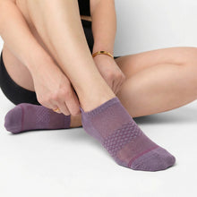 Load image into Gallery viewer, Blush & Berry Ankle Socks 2-Pack