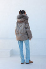 Load image into Gallery viewer, Genuine Fur Trim Down Fill Coat