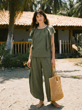 Load image into Gallery viewer, 100% Linen Flutter Sleeve Sculpted Pleat Top DRUSILLA