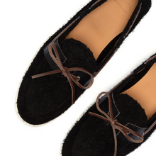 Load image into Gallery viewer, Men's Black Textured Suede Barca Yacht Loafer