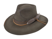 Load image into Gallery viewer, Saggy Wool Felt