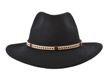 Load image into Gallery viewer, Scout Wool Felt with eyelets