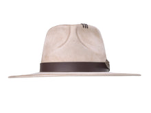 Load image into Gallery viewer, Zingaro Wool Felt