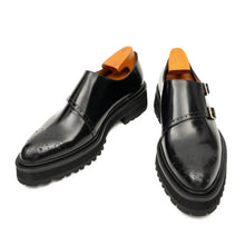 Load image into Gallery viewer, Black Dual-Buckle Chunky Sole Brogues