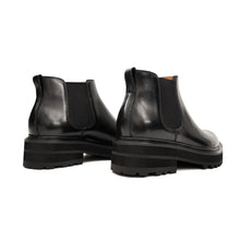 Load image into Gallery viewer, Black Leather Platform Chelsea