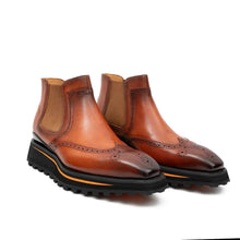 Load image into Gallery viewer, Brogue Thick-Soled Chelsea Boot 2891 Brown