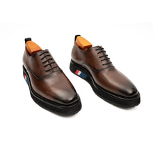 Load image into Gallery viewer, Brown Calfskin Oxford Shoes